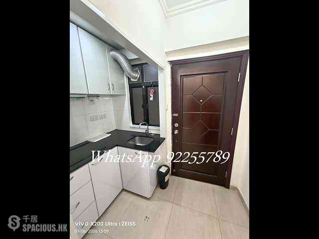 Kennedy Town - New Fortune House 07