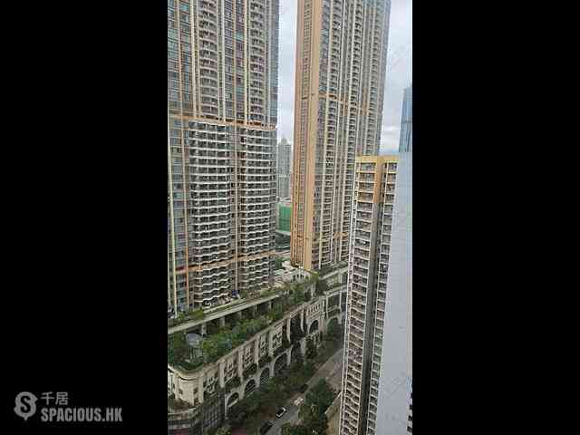 Tai Kok Tsui - Park Avenue Phase 1 Block 7 02