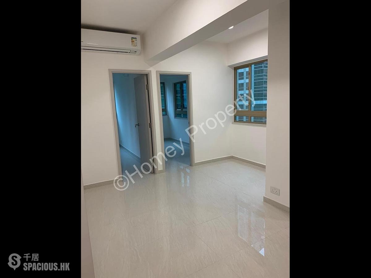 Cheung Sha Wan - Koon Wing Building 01