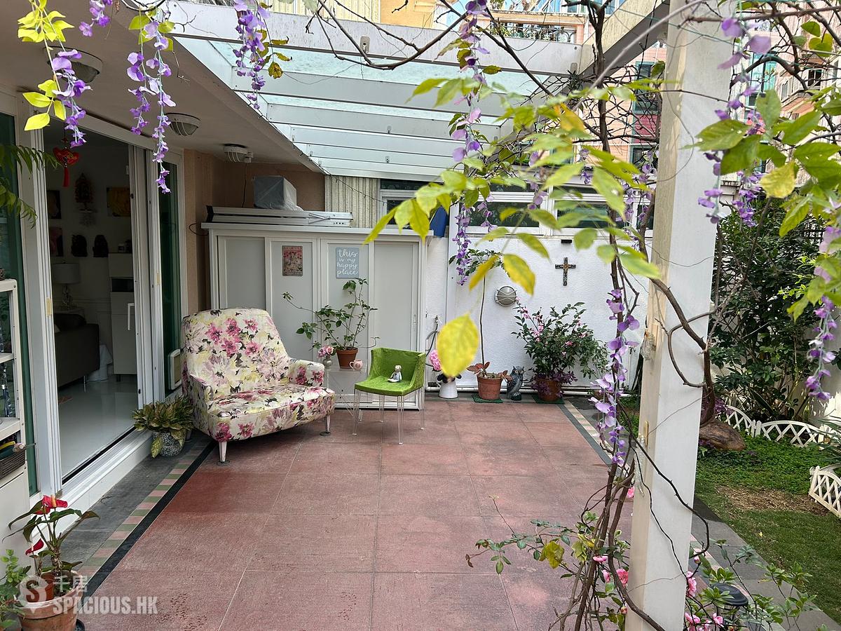 Sai Kung - Ho Chung New Village 01