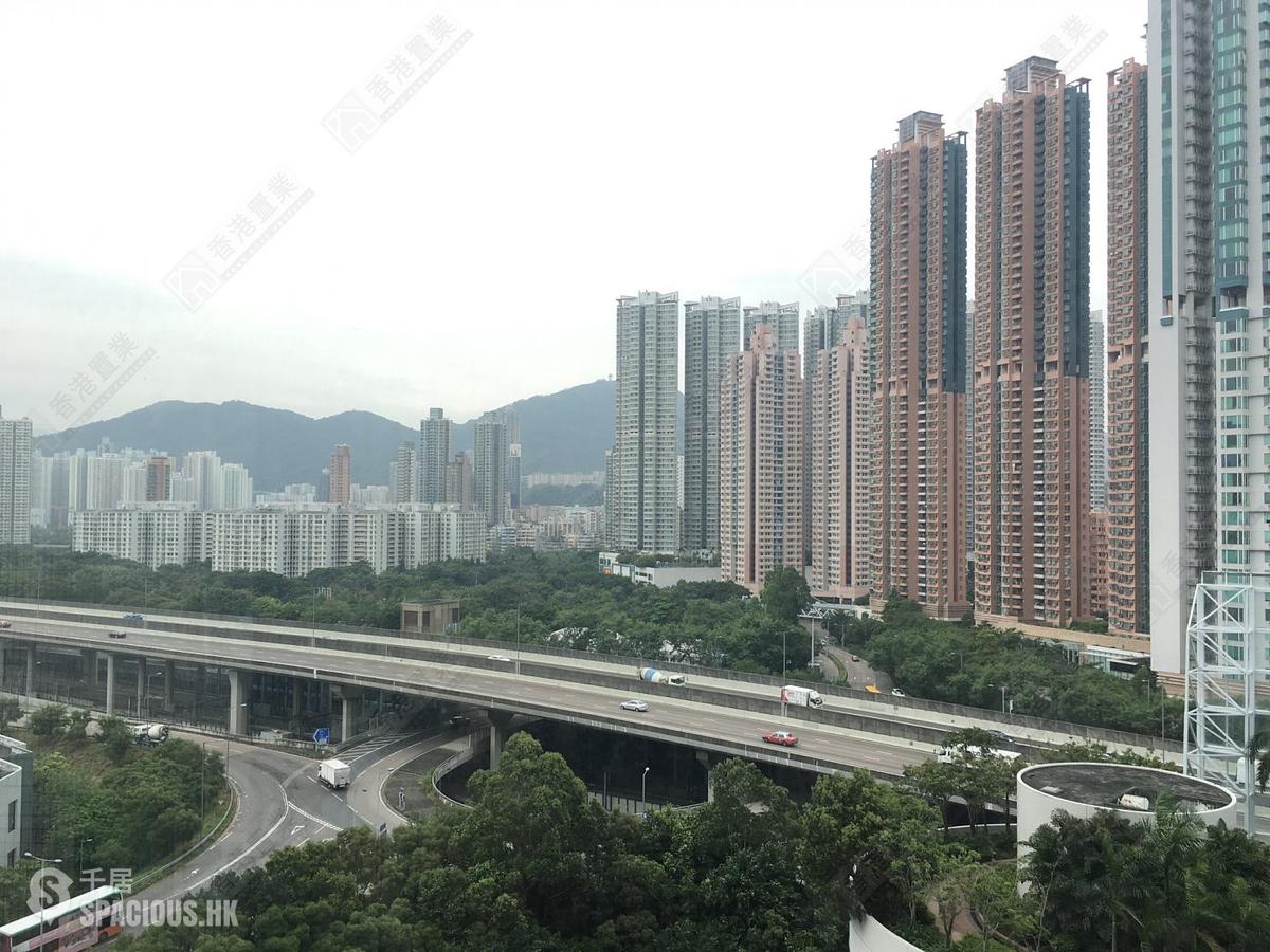 Tai Kok Tsui - Island Harbourview Block 1 01