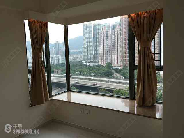 Tai Kok Tsui - Island Harbourview Block 1 04