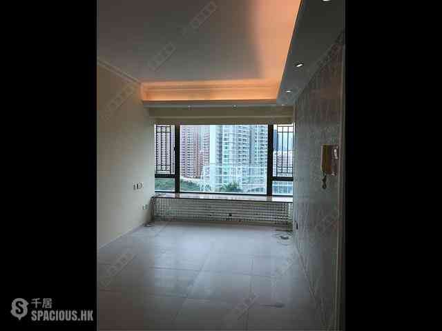 Tai Kok Tsui - Island Harbourview Block 1 10