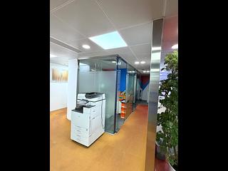 旺角 - Hua Chiao Commercial Centre 22