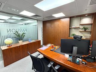 旺角 - Hua Chiao Commercial Centre 24