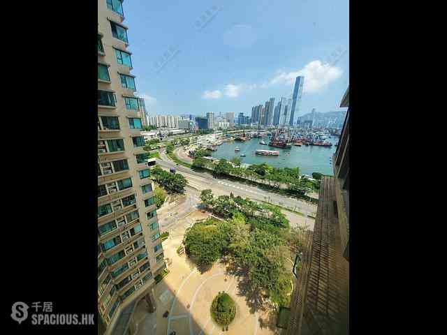 Tai Kok Tsui - Island Harbourview Block 9 01