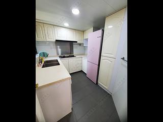 Tai Kok Tsui - Island Harbourview Block 9 05