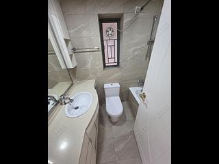 Tai Kok Tsui - Island Harbourview Block 9 06