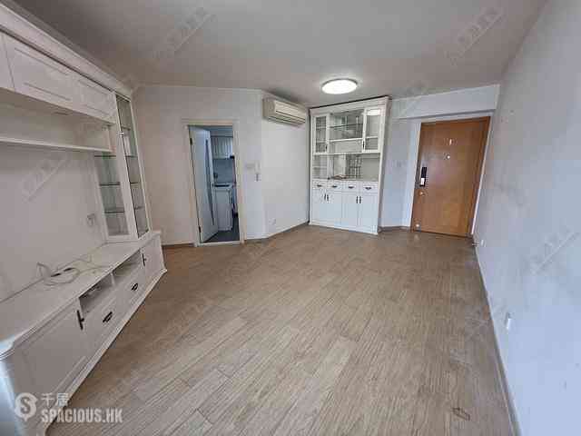 Tai Kok Tsui - Island Harbourview Block 9 07