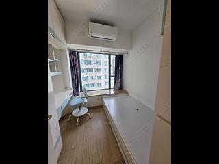 Tai Kok Tsui - Island Harbourview Block 9 09