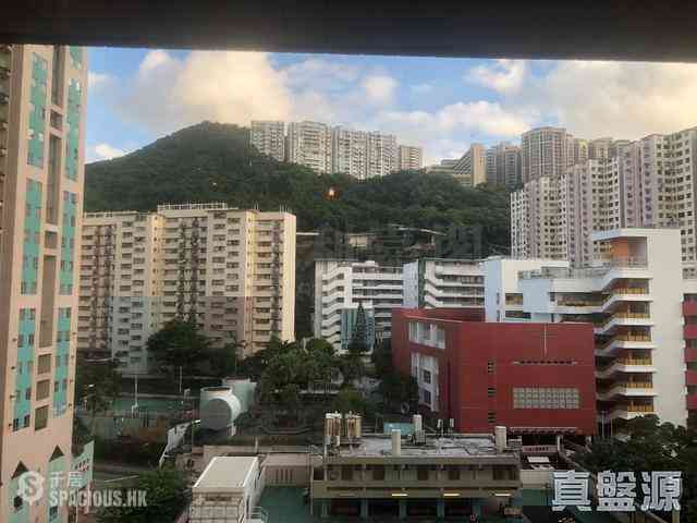 鲗鱼涌 - 慧云峰 01