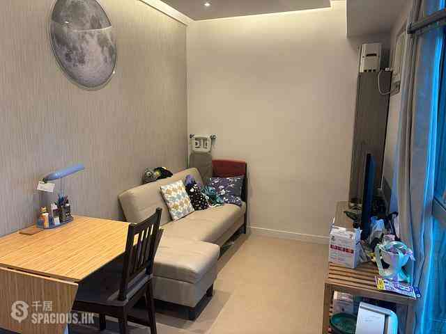 Shek Tong Tsui - Fairview Court 01