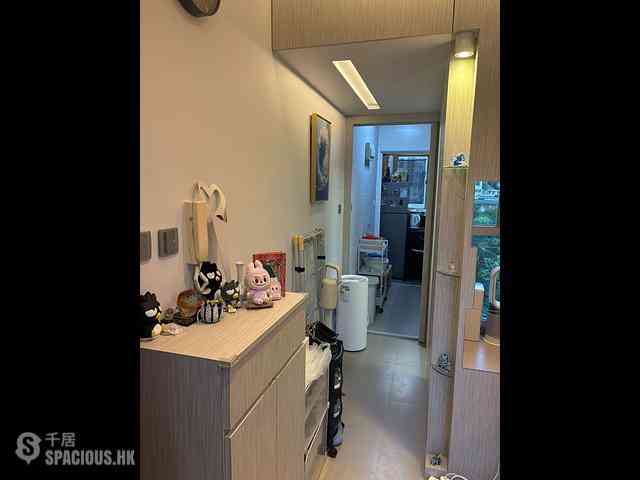 Shek Tong Tsui - Fairview Court 03