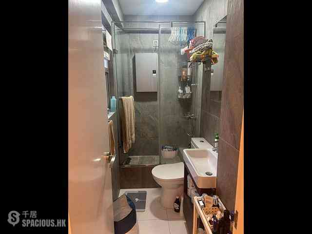 Shek Tong Tsui - Fairview Court 07