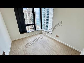 Sai Ying Pun - Des Voeux W Residence 02