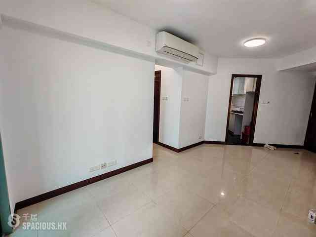 Kennedy Town - The Merton Tower 2 06
