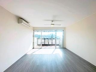 Chung Hom Kok - Villa Piubello 06
