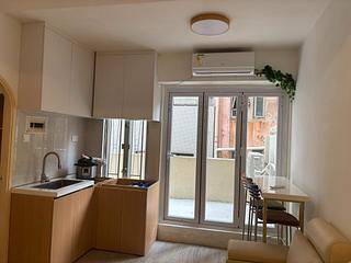 Sai Ying Pun - Kam Kwan Building 07