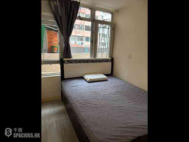 Sai Ying Pun - Kam Kwan Building 09