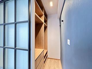 上环 - 荷李活道256-258号 05