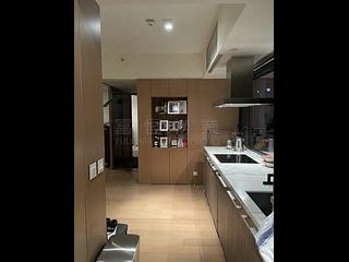 Mid Levels Central - Gramercy 03