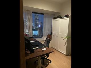 Mid Levels Central - Gramercy 04