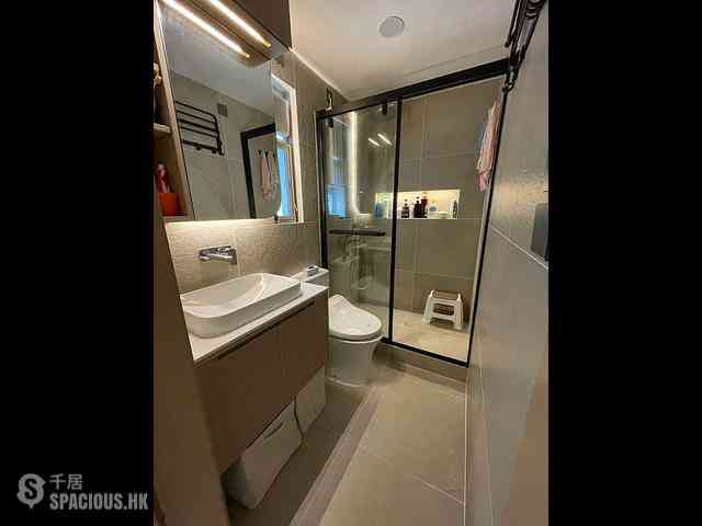 Shau Kei Wan - Tung Chun Court Kam Chun House (Block A) 09