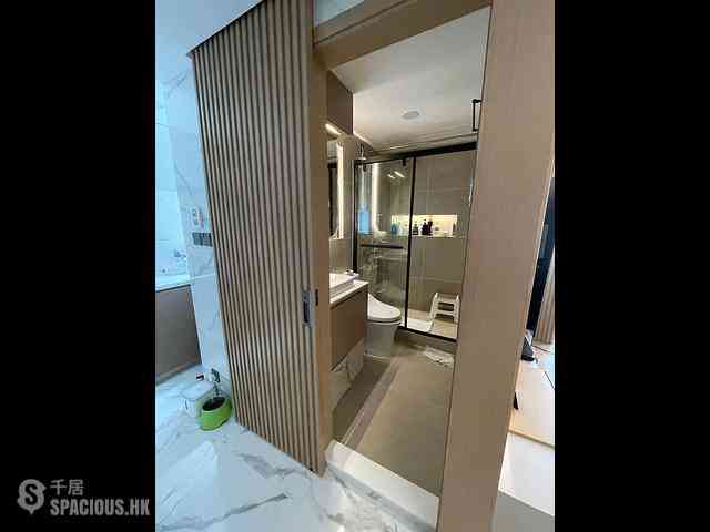 Shau Kei Wan - Tung Chun Court Kam Chun House (Block A) 08