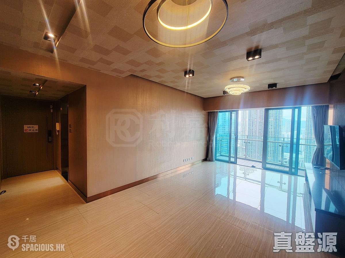 West Kowloon - The Harbourside Block 3 01