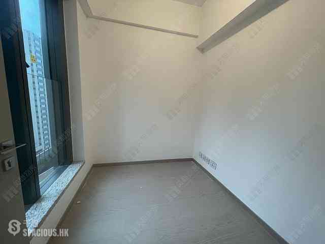 Wong Chuk Hang - The Southside Phase 3C Blue Coast II Tower 3 03