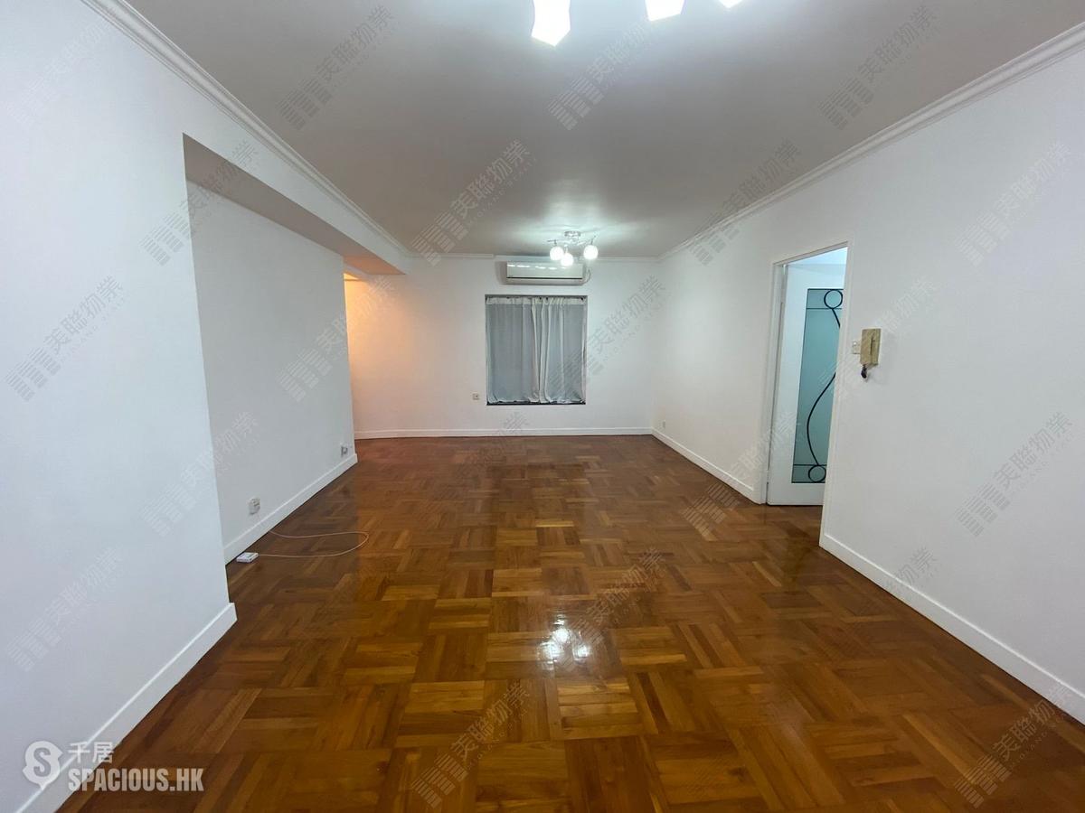 Mid Levels Central - The Grand Panorama Block 2 01