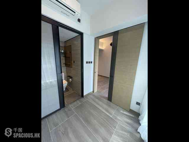 Sai Ying Pun - One・Artlane 06