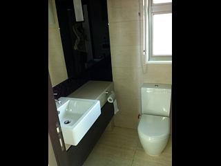 Sai Ying Pun - Centre Place 05
