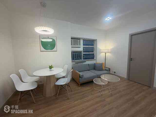 Tsuen Wan - Tsuen King Garden Phase 1 Block 2 03