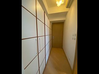 West Kowloon - The Cullinan (Tower 21 Zone 2 Luna Sky) 11