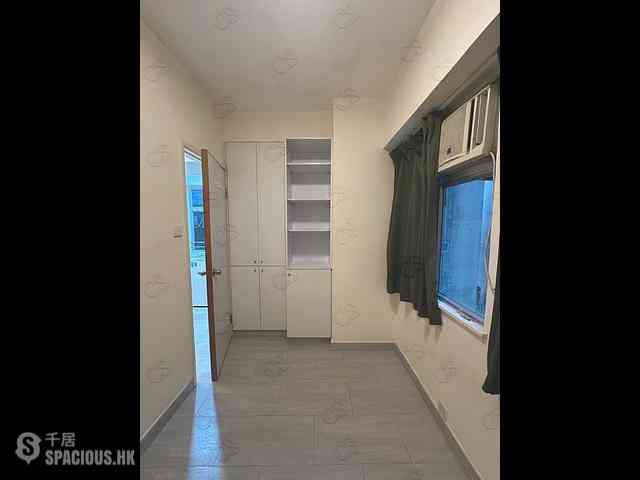 Quarry Bay - Hon Way Mansion 05