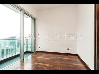 Wan Chai - J Residence 08