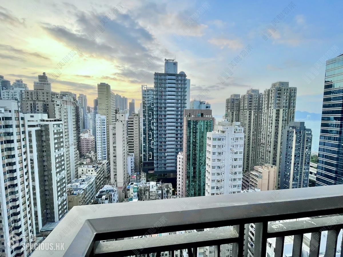 Sai Ying Pun - The Met. Sublime 01
