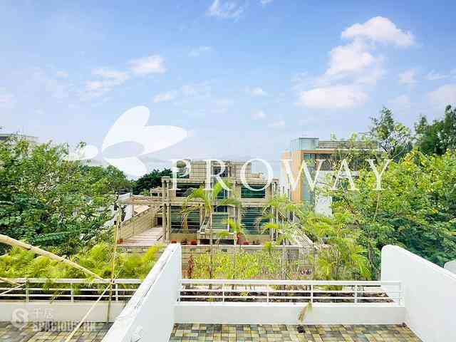 Repulse Bay - Burnside Estate 02