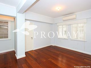 Mid Levels Central - Long Mansion 06