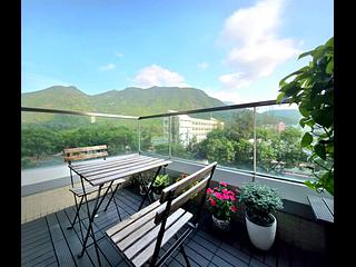 Tung Chung - Coastal Skyline Phase 3 La Rossa 03