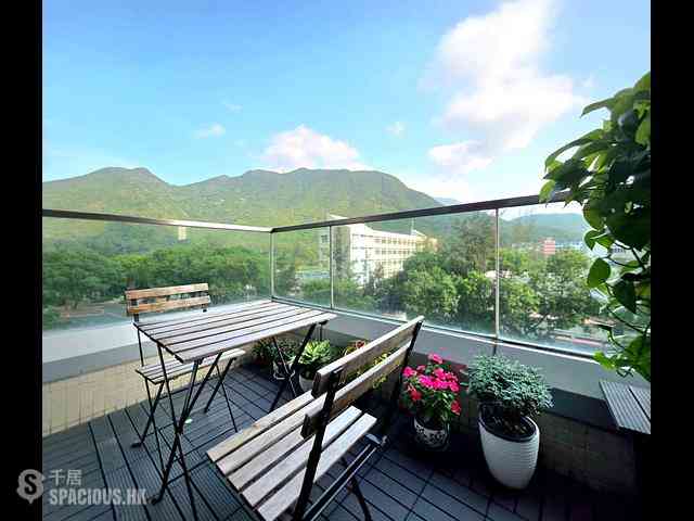 Tung Chung - Coastal Skyline Phase 3 La Rossa 03