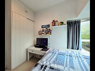 Tung Chung - Coastal Skyline Phase 3 La Rossa 15