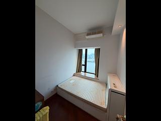 West Kowloon - The Arch Sky Tower (Block 1) 03