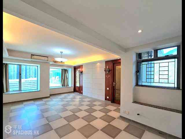 Tung Chung - Caribbean Coast Phase 3 Carmel Cove 05