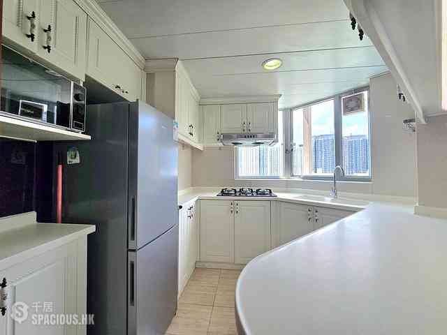 Tung Chung - Caribbean Coast Phase 3 Carmel Cove 08
