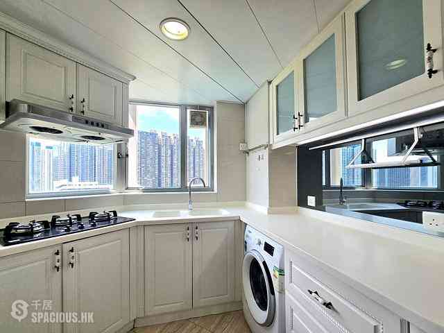 Tung Chung - Caribbean Coast Phase 3 Carmel Cove 12