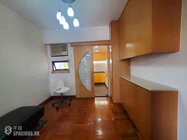 Mid Levels Central - Vantage Park Block 2 09