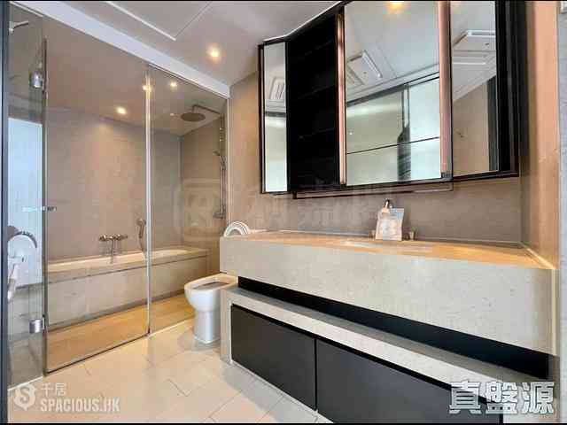 Clear Water Bay - Mount Pavilia 08