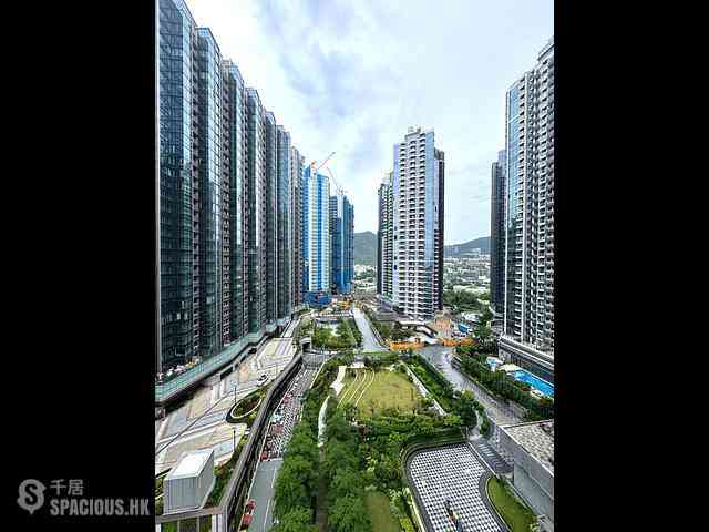 Wong Chuk Hang - The Southside Phase 2 La Marina 01